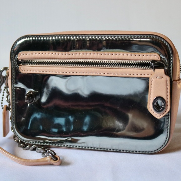 COACH Poppy Mirror Metallic Leather Flight Wristlet Purse Wallet 2013 - Picture 8 of 8